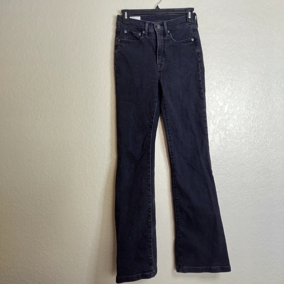 GAP flare high rise black denim jeans sz 26 - Picture 2 of 8